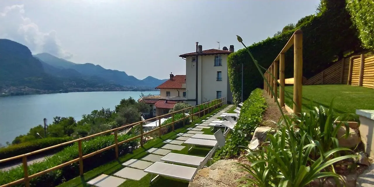 Hotel Ristorante Parco Belvedere Pescate 3*,